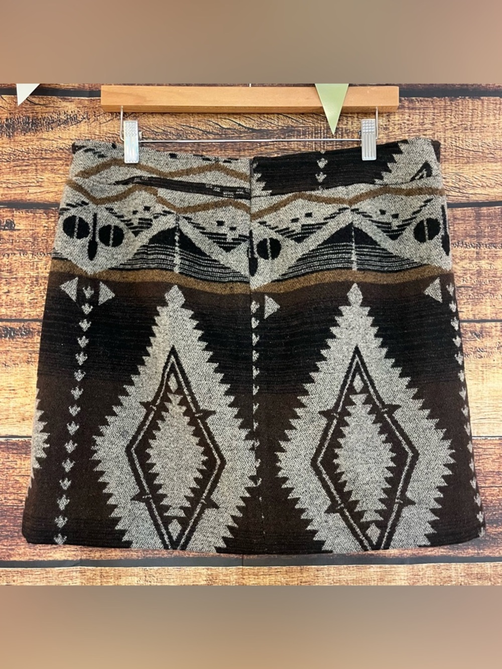 Dalia Collection Black and Brown Aztec Western Mini Skirt Size Medium - Picture 3 of 5